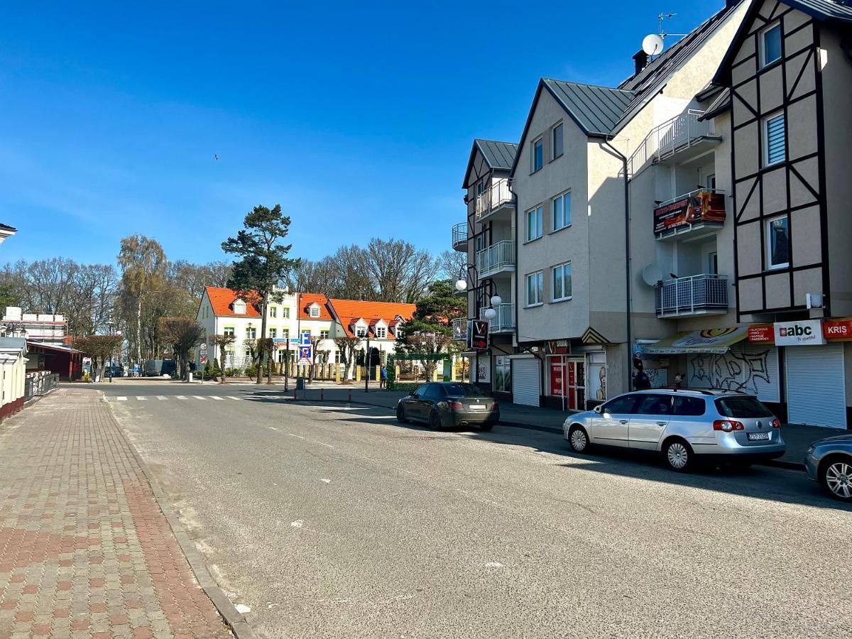 Apartament Opal - Ul. Grunwaldzka Przy Plazy Pobierowo Buitenkant foto
